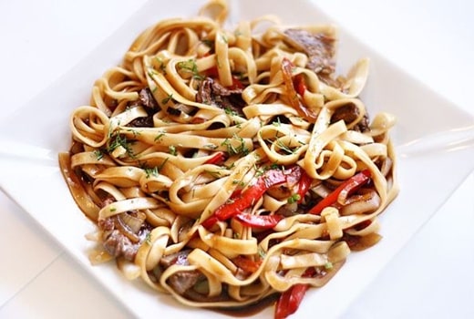 Фото Удон с копченостями